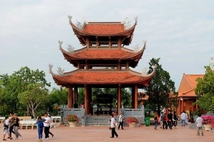 Về xứ Tây Đô nhớ ghé Thiền viện trúc lâm Phương Nam