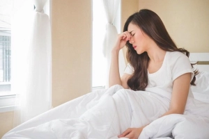 Vì sao bạn ngủ dậy bị đau đầu?