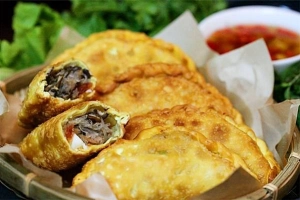 Vòng quanh Hà Nội với những món bánh siêu rẻ ngày cuối thu