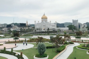 Xách balo lên, Brunei bình yên lắm