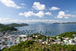 Xanh ngắt biển trời Bình Ba