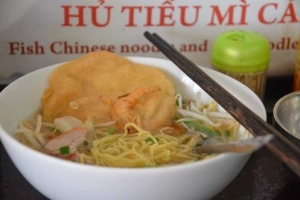 Xe hủ tiếu lâu đời bậc nhất Sài Gòn