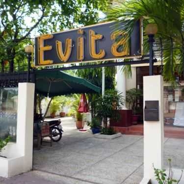 Tổng hợp- Evita Cafe