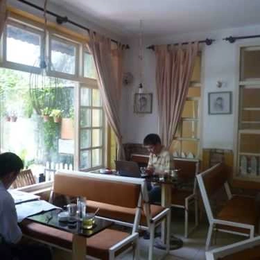 Tổng hợp- Riêng Một Góc Trời Cafe