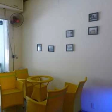 Không gian- Ròm Cafe