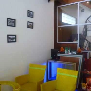 Không gian- Ròm Cafe