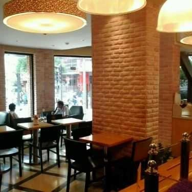 Tổng hợp- Tiệm Bánh The Coffee Bean & Tea Leaf - Thái Văn Lung