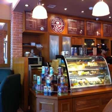 Tổng hợp- Tiệm Bánh The Coffee Bean & Tea Leaf - Thái Văn Lung