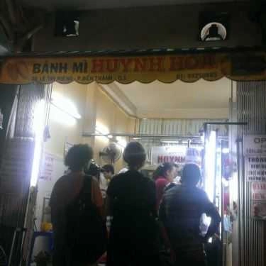 Tổng hợp- Tiệm Bánh Bánh Mì Huỳnh Hoa - Bánh Mì Pate