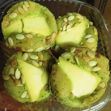 Món ăn- Tiệm Bánh Bông Lan Xá Xíu