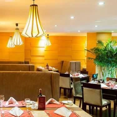 Tổng hợp- Nhà Hàng Fusion Restaurant - Royal Lotus Hotel Saigon