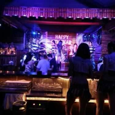 Tổng hợp- Bar Seventeen Saloon