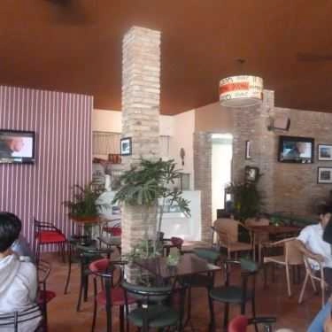 Không gian- Trùng Dương Cafe