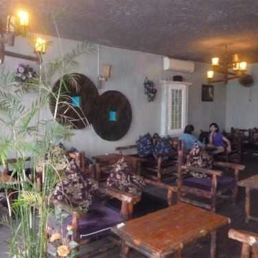 Không gian- Góc Phố Xưa Cafe