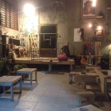 Không gian- [a]é Cafe - Hoàng Hoa Thám