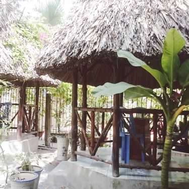 Không gian- 141 Cafe