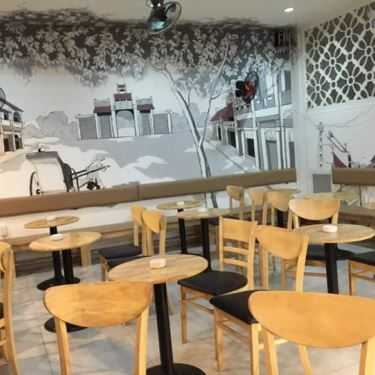 Không gian- 645 Coffee Shop