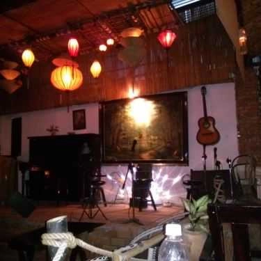 Không gian- Chưa Đặt Tên Cafe