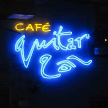 Tổng hợp- Cafe Guitar Gỗ