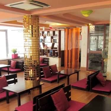 Không gian- Roman Cafe - Đặng Văn Ngữ