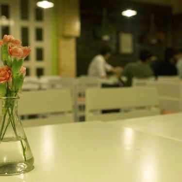 Không gian- Vội Acoustic Coffee
