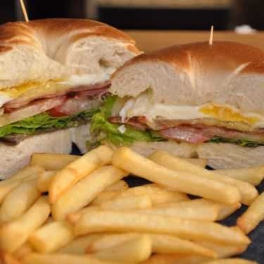Professional- Cafe Bar KESERA