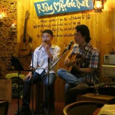Tổng hợp- Riêng Một Góc Trời Cafe - Đường Số 11