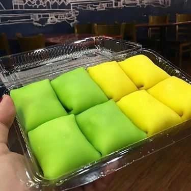 Món ăn- Tiệm Bánh Bánh Crepe Sầu Riêng Kem Tý Jun - Thạch Lam