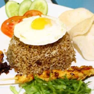 Professional- Green Bistro Coffee & Sweet - Saigon Airport Plaza