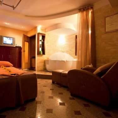 Không gian- Kingston Hotel - Thủ Khoa Huân
