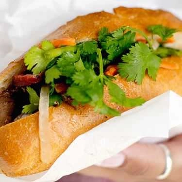 Món ăn- Ăn vặt Bánh Mì Vân - Nguyễn Trãi