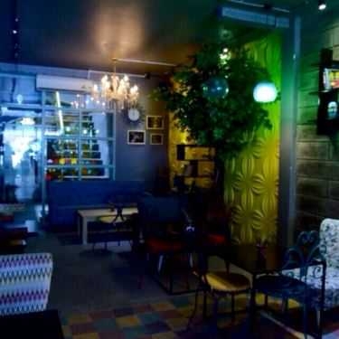 Tổng hợp- Light Up Coffee - Trần Hưng Đạo