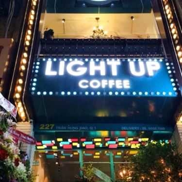 Tổng hợp- Light Up Coffee - Trần Hưng Đạo