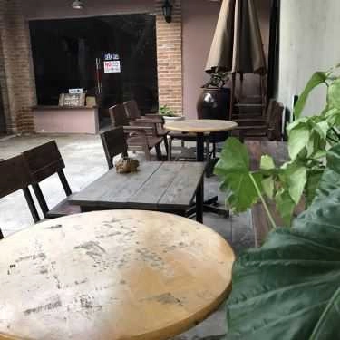 Không gian- ALÊ Cafe