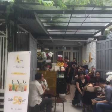 Không gian- Alley Milk Tea & Coffee