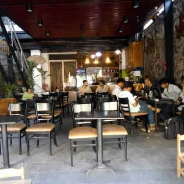 Không gian- AD Cafe