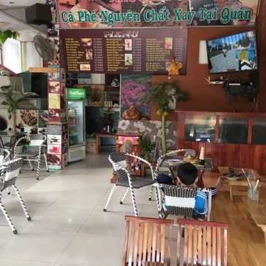 Không gian- Ancelotti Coffee