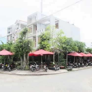 Không gian- Anna Coffee