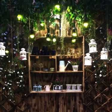 Tổng hợp- Anna's Garden Cafe