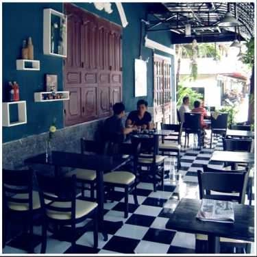 Không gian- Aroma Cafe - Đường Số 3