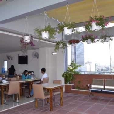 Không gian- Aston Hotel - Bùi Viện