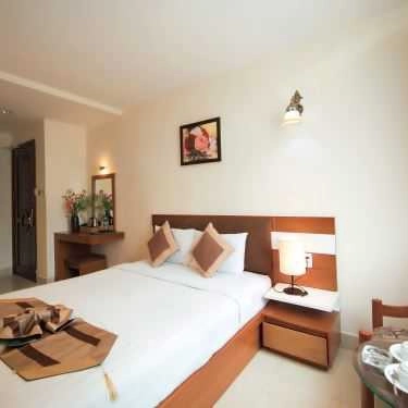 Không gian- Aston Hotel - Bùi Viện
