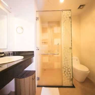 Không gian- Aston Hotel - Bùi Viện
