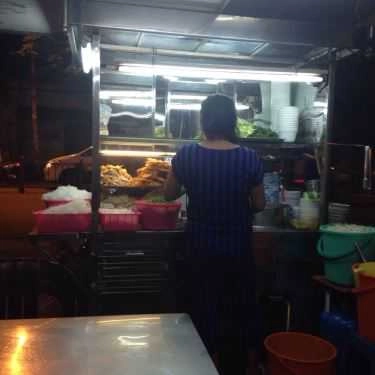 Không gian- Ăn vặt Bà Mười - Mì Quảng, Hủ Tiếu Nam Vang