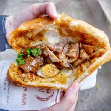 Món ăn- Ăn vặt Bà Sáu - Bánh Mì Phá Lấu - Hoàng Diệu