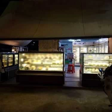 Không gian- Tiệm Bánh Mỹ Sướng Bakery