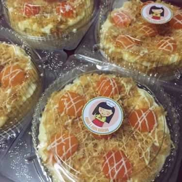 Món ăn- Tiệm Bánh Nhỏ Làm Bánh - Bánh Bông Lan Trứng Muối & Bánh Bắp