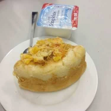 Món ăn- Tiệm Bánh Bánh Bông Lan Trứng Muối - Bạch Đằng