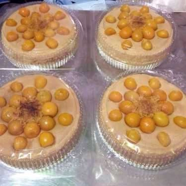 Món ăn- Tiệm Bánh Bánh Bông Lan Trứng Muối - Lạc Long Quân