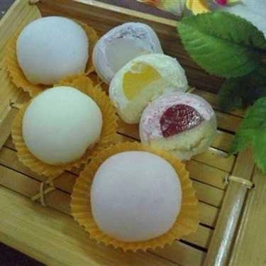 Món ăn- Tiệm Bánh Trâm Nguyễn - Bông Lan Trứng Muối